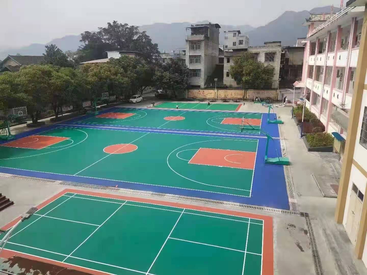 硅PU篮球场地坪施工